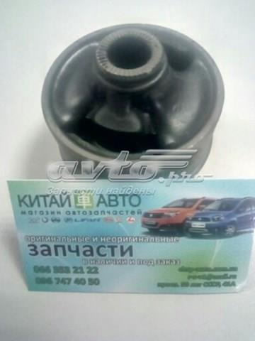 С/блок нижнього важеля 1064001266 КИТАЙ