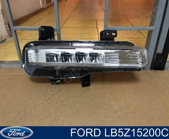 Фара протитуманна, права LB5Z15200C FORD