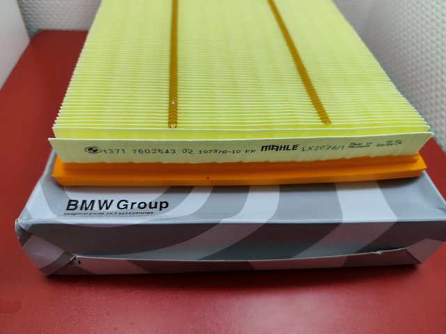 Автомобільний фільтр повітря 13717602643 BMW