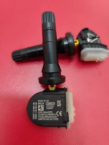 Датчик тиску повітря в шинах 2559459 FORD