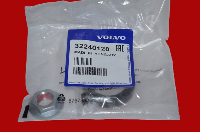 Сальник хвостовика редуктора заднього моста 32240128 VOLVO