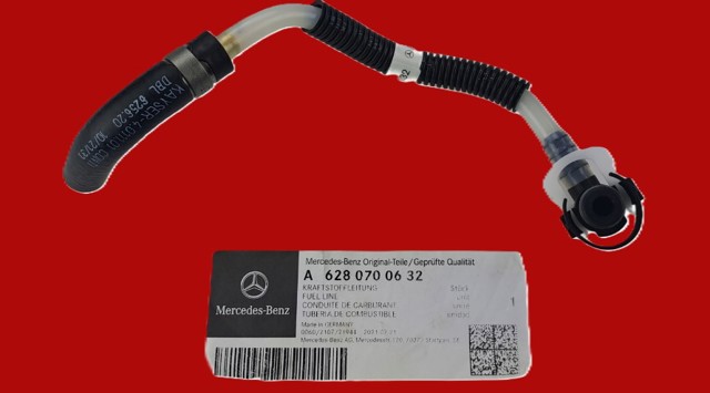 Трубка паливна, зворотня від форсунок A6280700632 MERCEDES