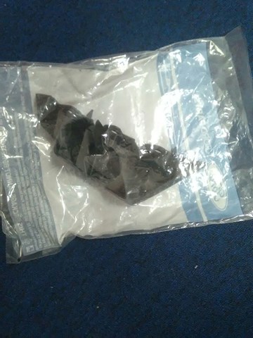 Праве кріплення переднього бампера AM5Z17C947A FORD