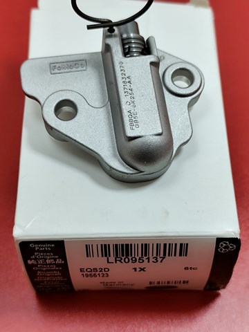 Гідронатяжитель ланцюга LR095137 LAND ROVER