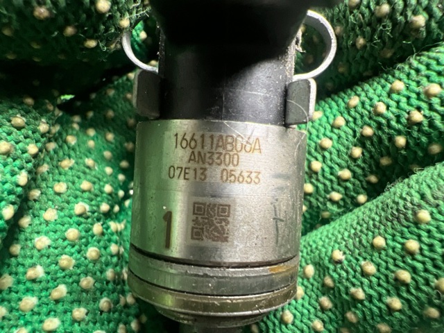 Форсунка інжектора 16611AB06A SUBARU