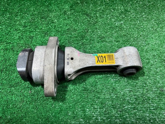 Передня опора двигуна 21950F2000 HYUNDAI