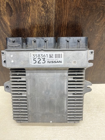 Блок двигуна 237035CA0A NISSAN