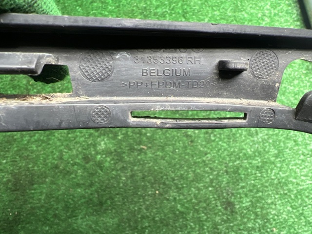 Кронштейн насадки глушника 31353396 VOLVO