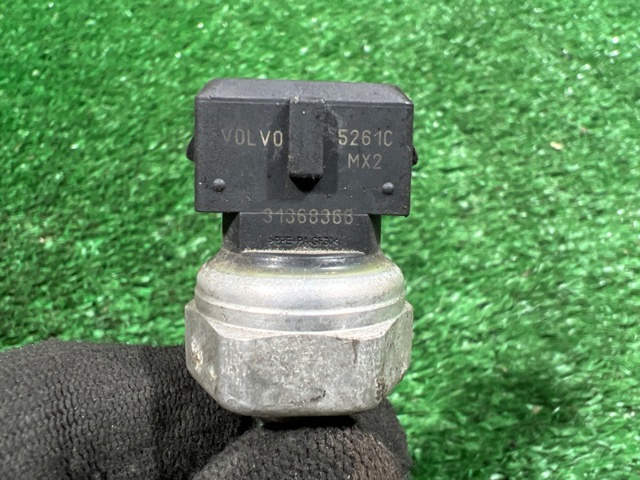 Клапан TRV, кондиціонера 31368366 VOLVO