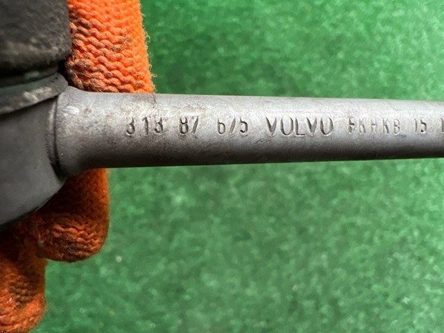 Тяга стабілізатора, права 31387675 VOLVO