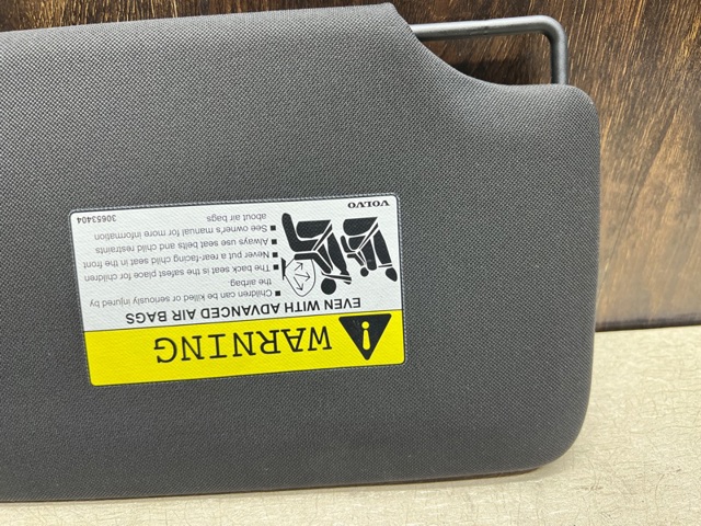 Козирок протисонячний 31497338 VOLVO