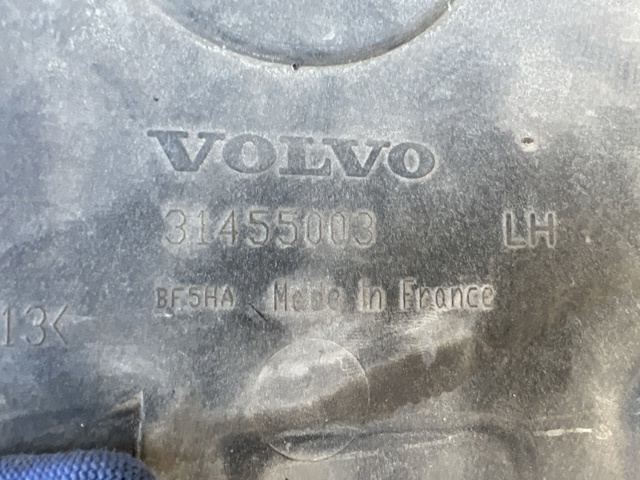 Захист днища, лівий 31497613 VOLVO