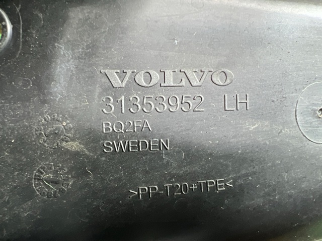Ущільнювач арки крила 32219520 VOLVO