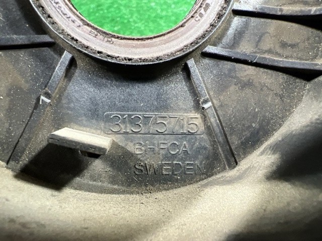 Кришка двигуна передня 32224651 VOLVO