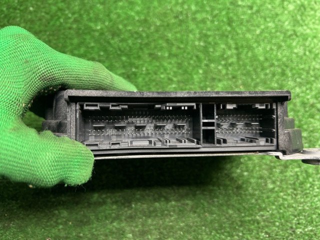 Модуль-процесор керування подушки безпеки 32315584 VOLVO