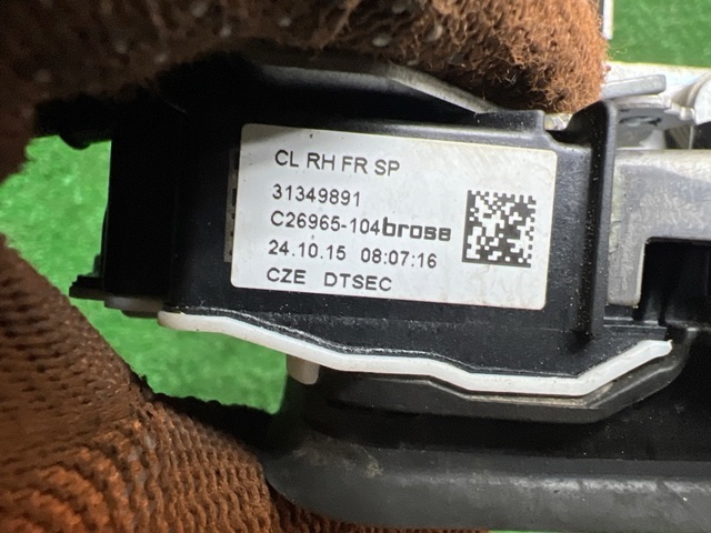 Замок двері правої передньої 32353632 VOLVO