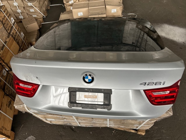 Двері багажника 41007347927 BMW