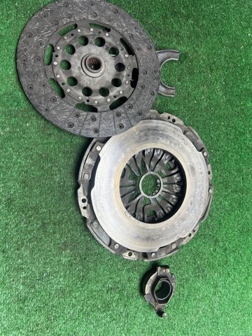 Комплект зчеплення (диск, корзина, підшипник) 4120049920 HYUNDAI