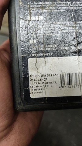 Колісний болт 4F0071455 VAG