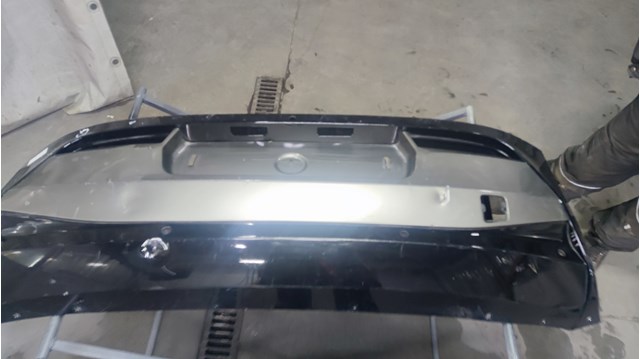 Буфер (бампер) задній 51127370582 BMW