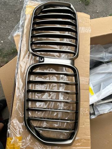 Облицювання радіатора 51137454888 BMW