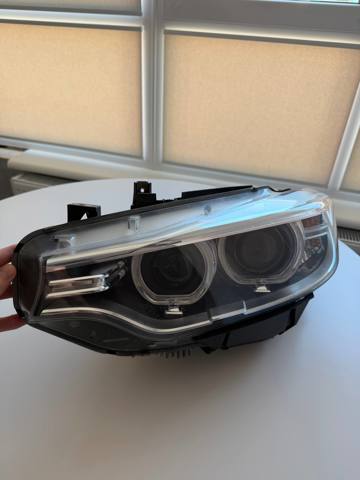 Фара правая 63117377852 BMW