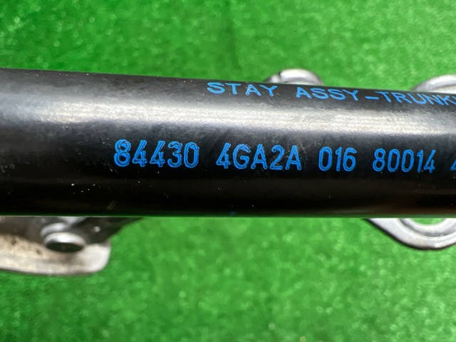 Стійка задніх дверей 844304GA2A NISSAN