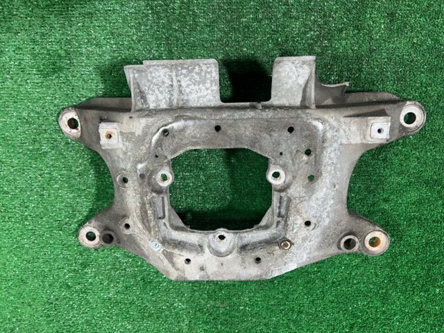Кріплення кпп 8K0399263BF PORSCHE