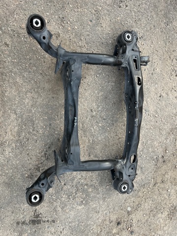 Підрамник задній 8W0505235AD VAG