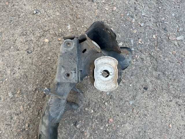 Підвіска задня 8W0505235AE VAG
