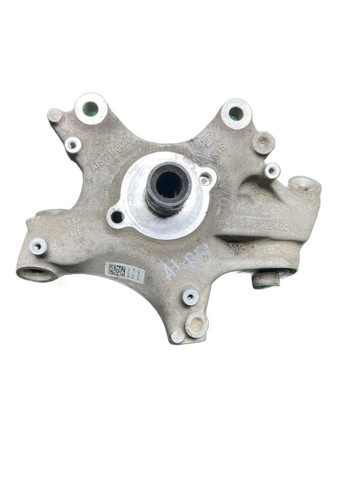 Цапфа права 8W0505432T VAG