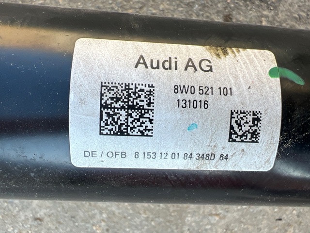 Вал карданний задній, у зборі 8W0521101 VAG