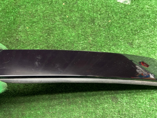 Накладка задніх дверей, лівих, вертикальних 8W0839901A5FQ VAG