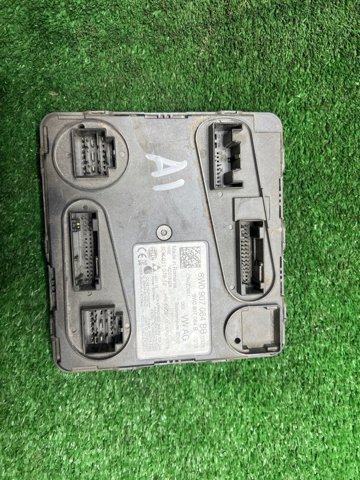 Блок управління комфорту 8W0907064BB VAG