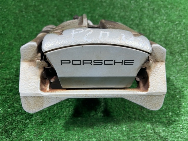 Супорт гальмівний задній правий 95B615424D PORSCHE