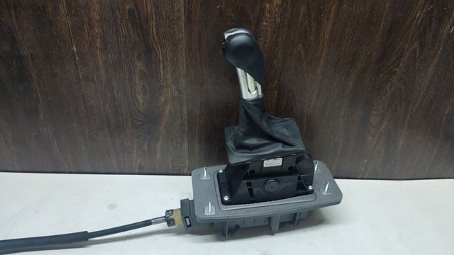 Ручка важеля коробки передач 95B713139B8YR PORSCHE