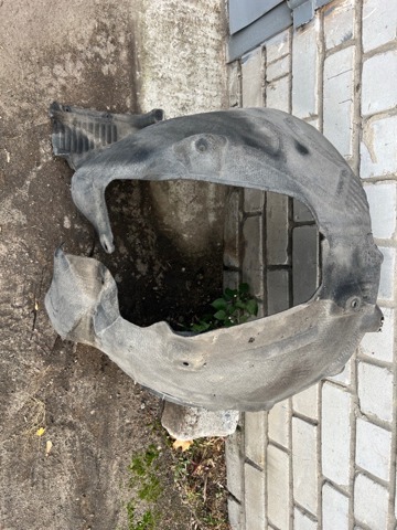 Підкрилок передній лівий 95B809961E PORSCHE