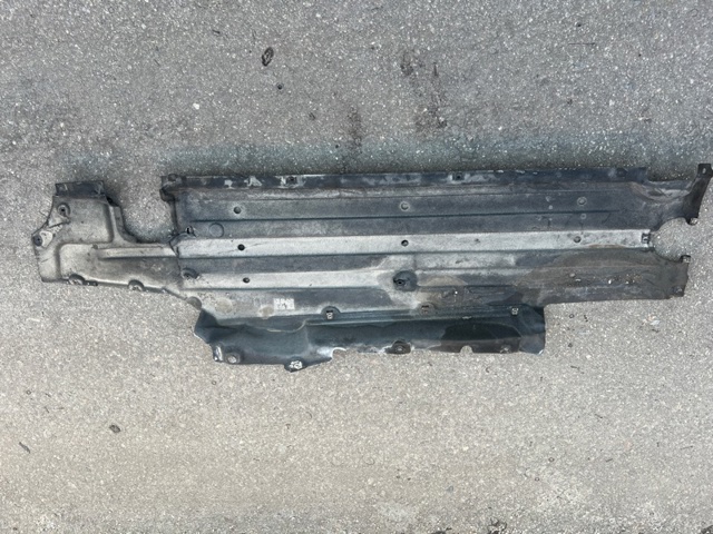 Захист днища, лівий 95B825205A PORSCHE