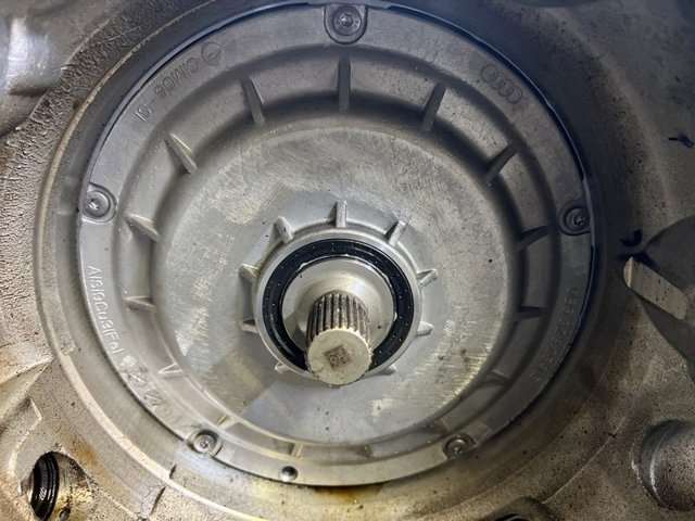 Комплект зчеплення  9A714103010 PORSCHE