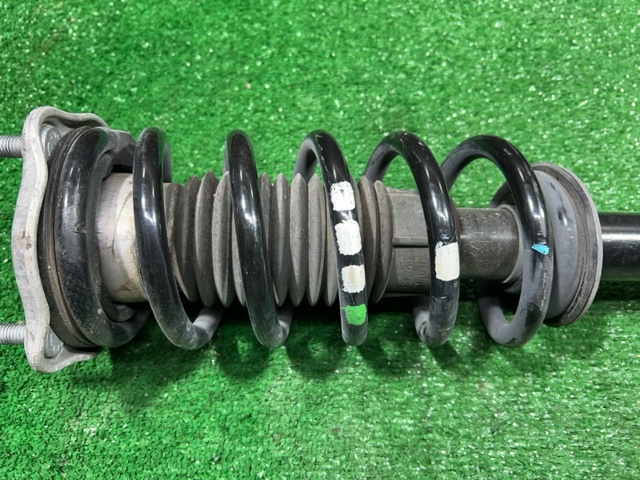 Пружина передньої підвіски A2053210204 MERCEDES