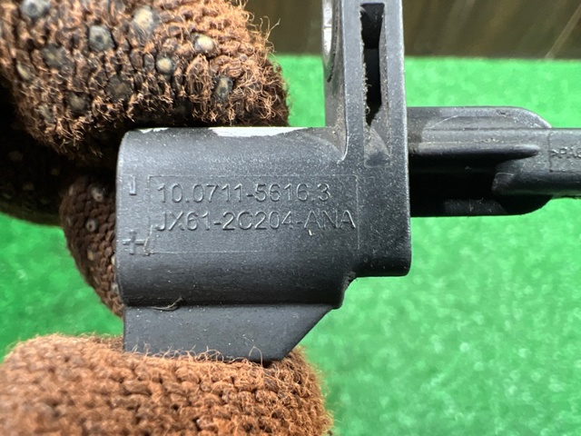 Датчик АБС (ABS) передній JX6Z2C204C FORD