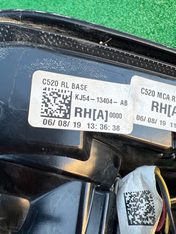 Стоп задній KJ5Z13404C FORD