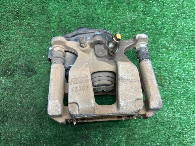 Скоба гальмівного заднього супорта L1MZ2B511D FORD