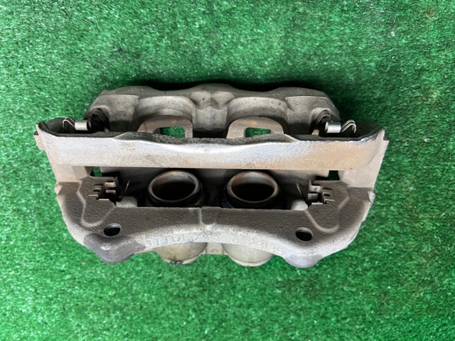 Кронштейн гальмівного супорта L1MZ2C396J FORD