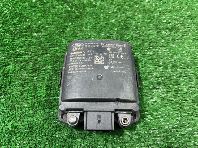 Датчик контролю мертвої зони, задній LB5Z14C689C FORD