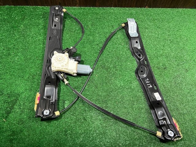 Підйомник механічний вітрового скла LR058513 LAND ROVER