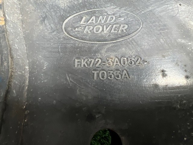 Правий важіль передній нижній підвіски LR096363 LAND ROVER
