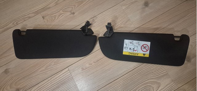 Козирок протисонячний 4M0857552J VAG