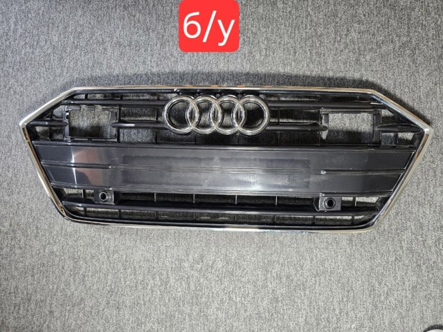 Захисна решітка радіатора 4K8853651A VAG