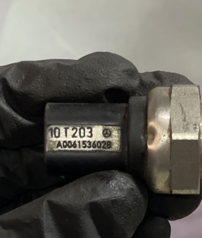Датчик тиску вихлопних газів A0061536028 MERCEDES